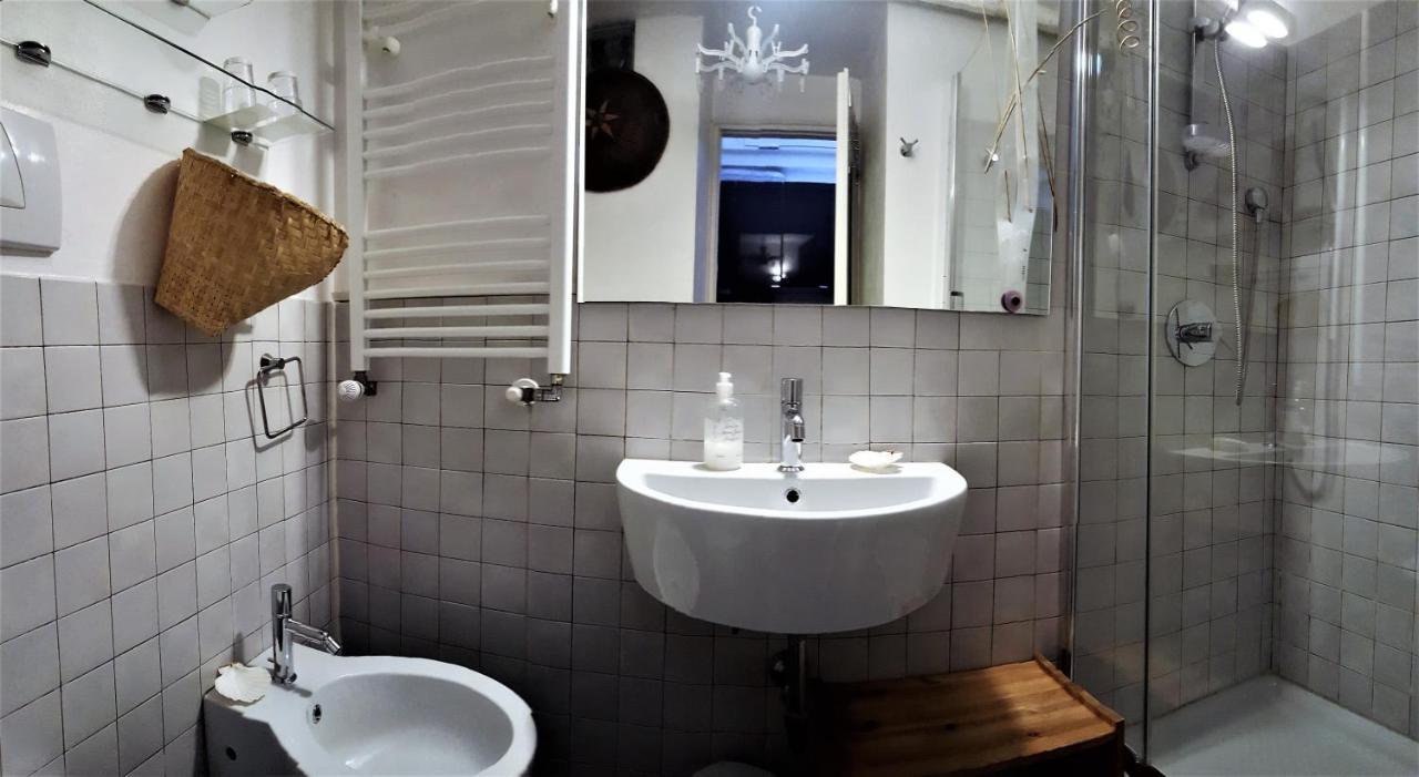 Appartamento Casa Virgilio in Monti Roma Esterno foto